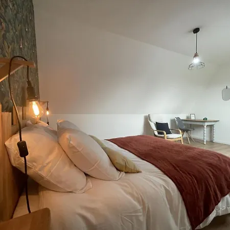 Escale En Pyrenees Feriehus *