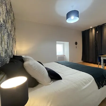 Escale En Pyrenees Feriehus Lasseube